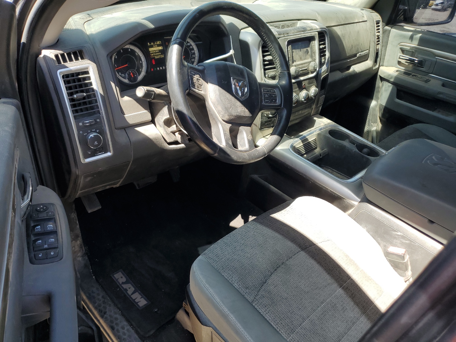 1C6RR7GG4GS214648 2016 Ram 1500 Slt