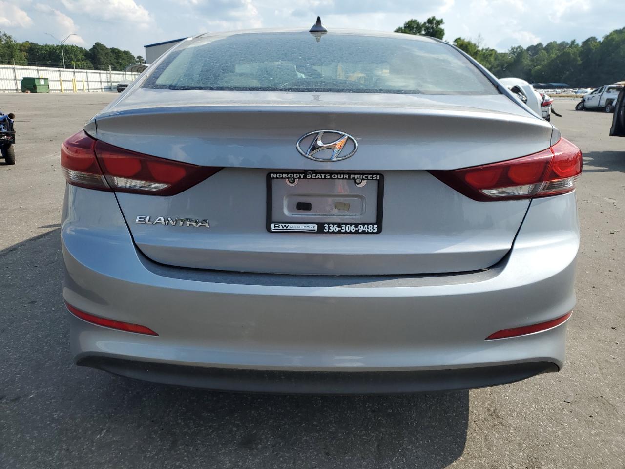 2017 Hyundai Elantra Se VIN: 5NPD84LF2HH012327 Lot: 60265694