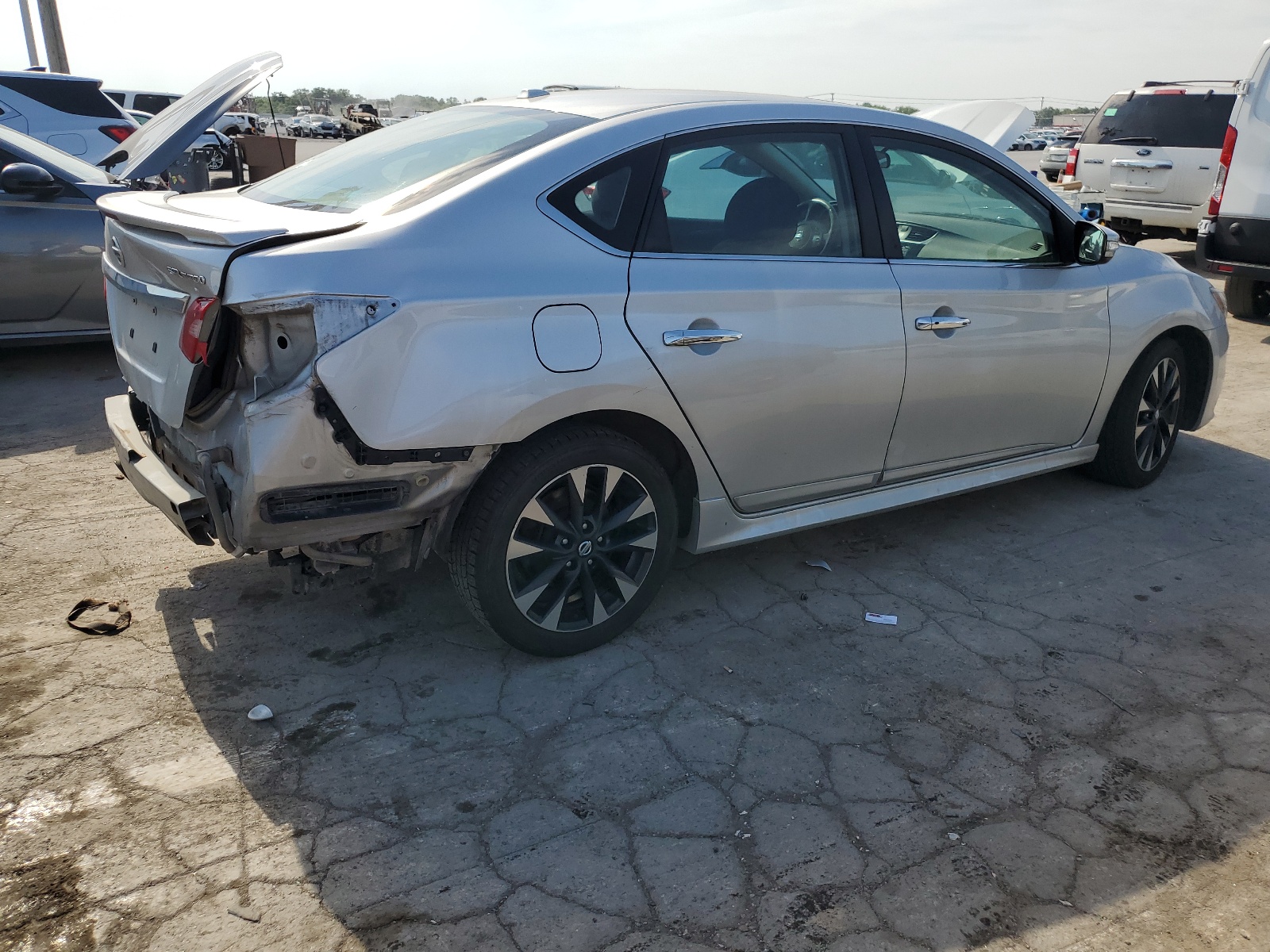 2018 Nissan Sentra Sr Turbo vin: 3N1CB7AP9JY202339