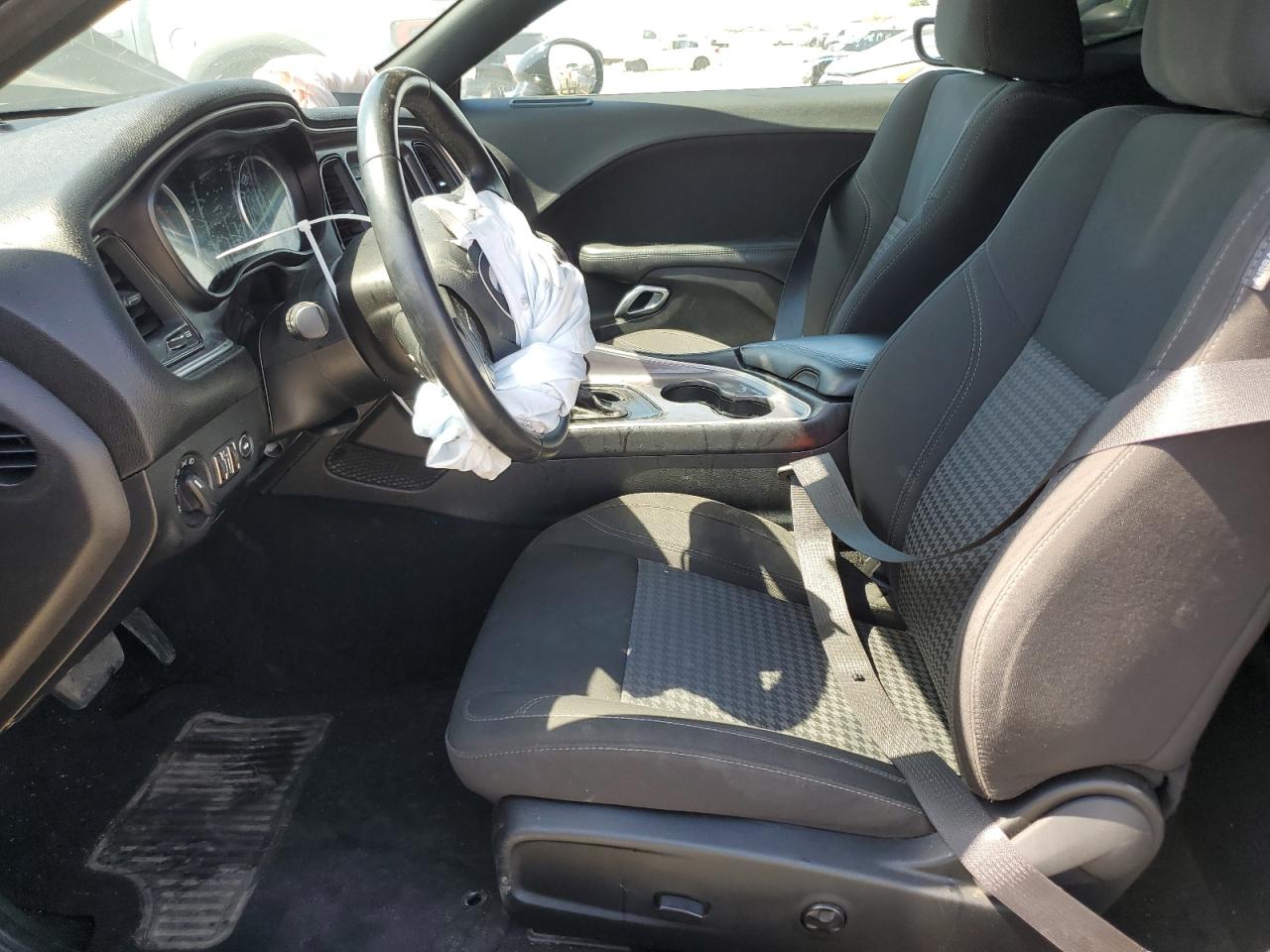 2020 Dodge Challenger Sxt VIN: 2C3CDZAG5LH179142 Lot: 57947364