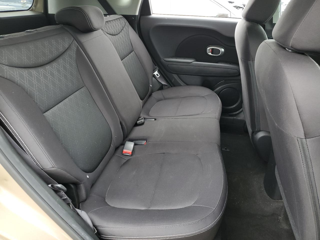 2015 Kia Soul VIN: KNDJN2A29F7227608 Lot: 61084174