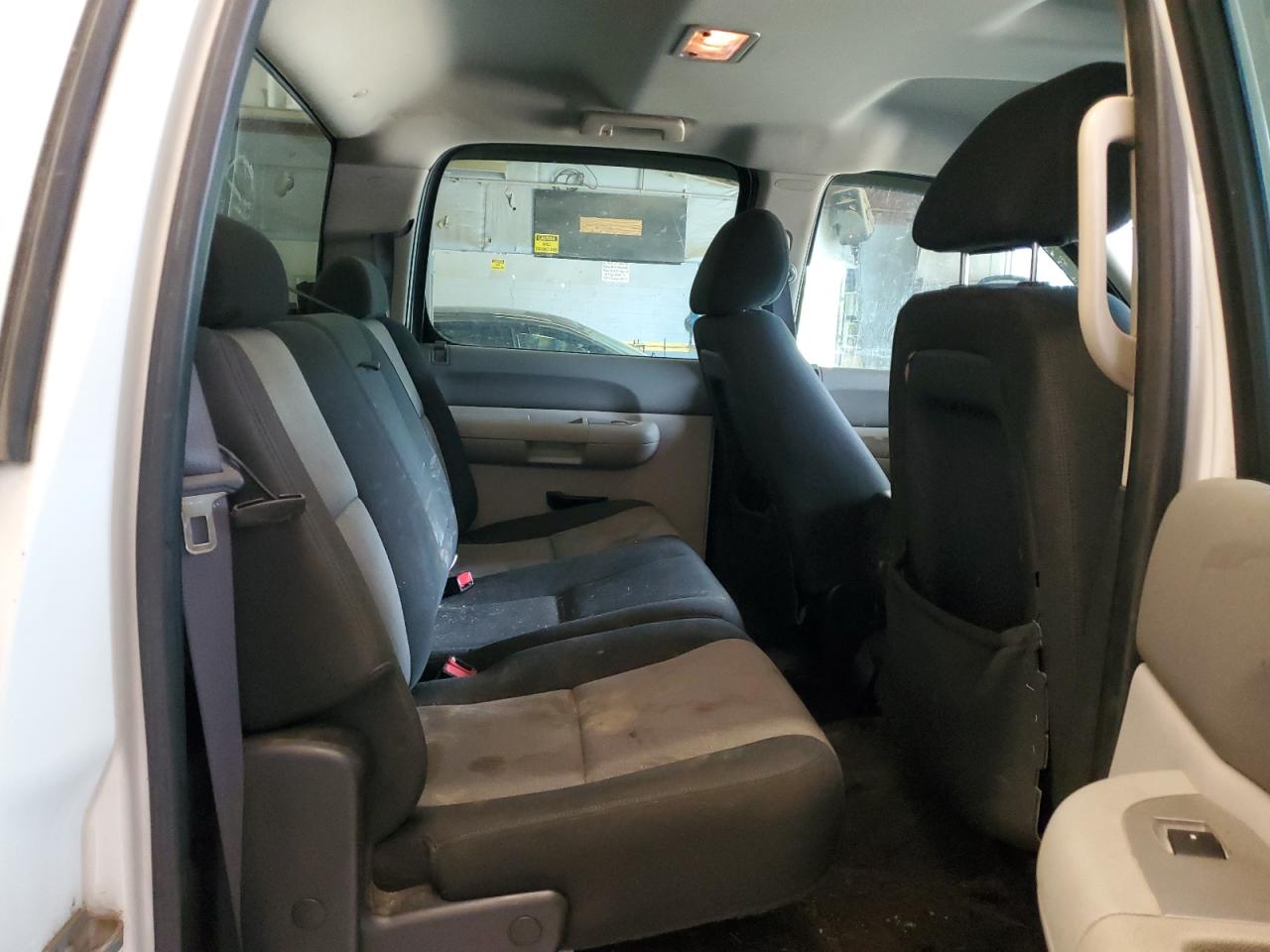 2008 GMC Sierra K2500 Heavy Duty VIN: 1GTHK23638F181998 Lot: 60590924