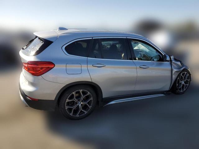  BMW X1 2021 Сріблястий