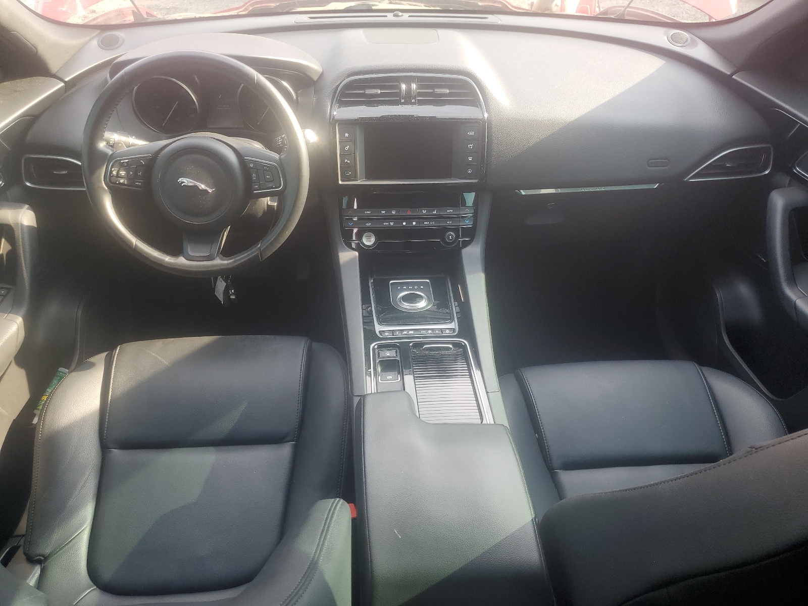 SADCJ2FN1JA240134 2018 Jaguar F-Pace Premium