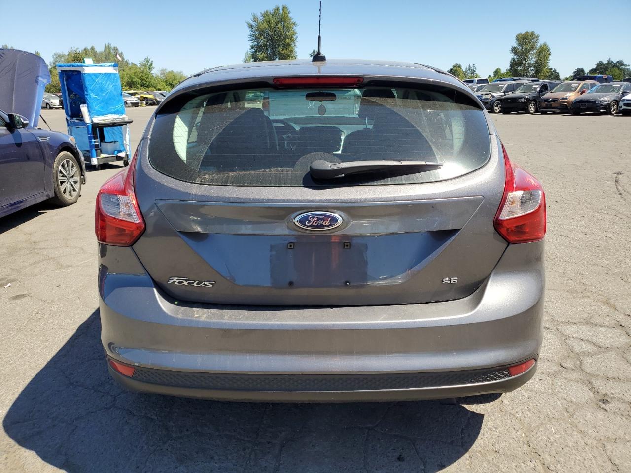 1FADP3K22EL325421 2014 Ford Focus Se