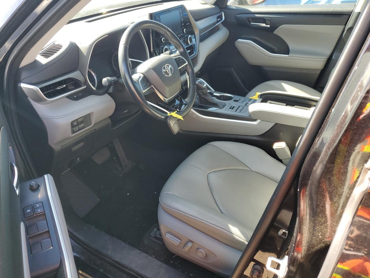 2021 Toyota Highlander Xle VIN: 5TDHZRBH6MS096784 Lot: 60639594