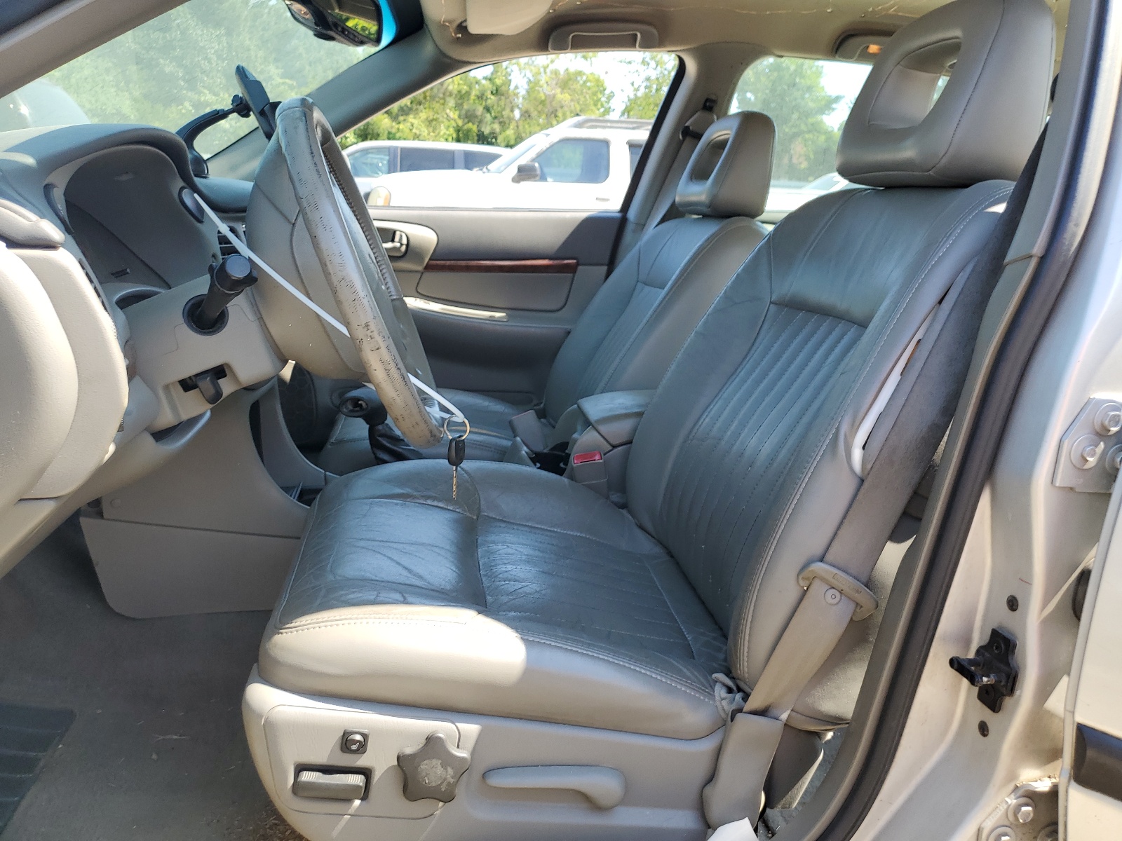 2G1WH55K019124666 2001 Chevrolet Impala Ls