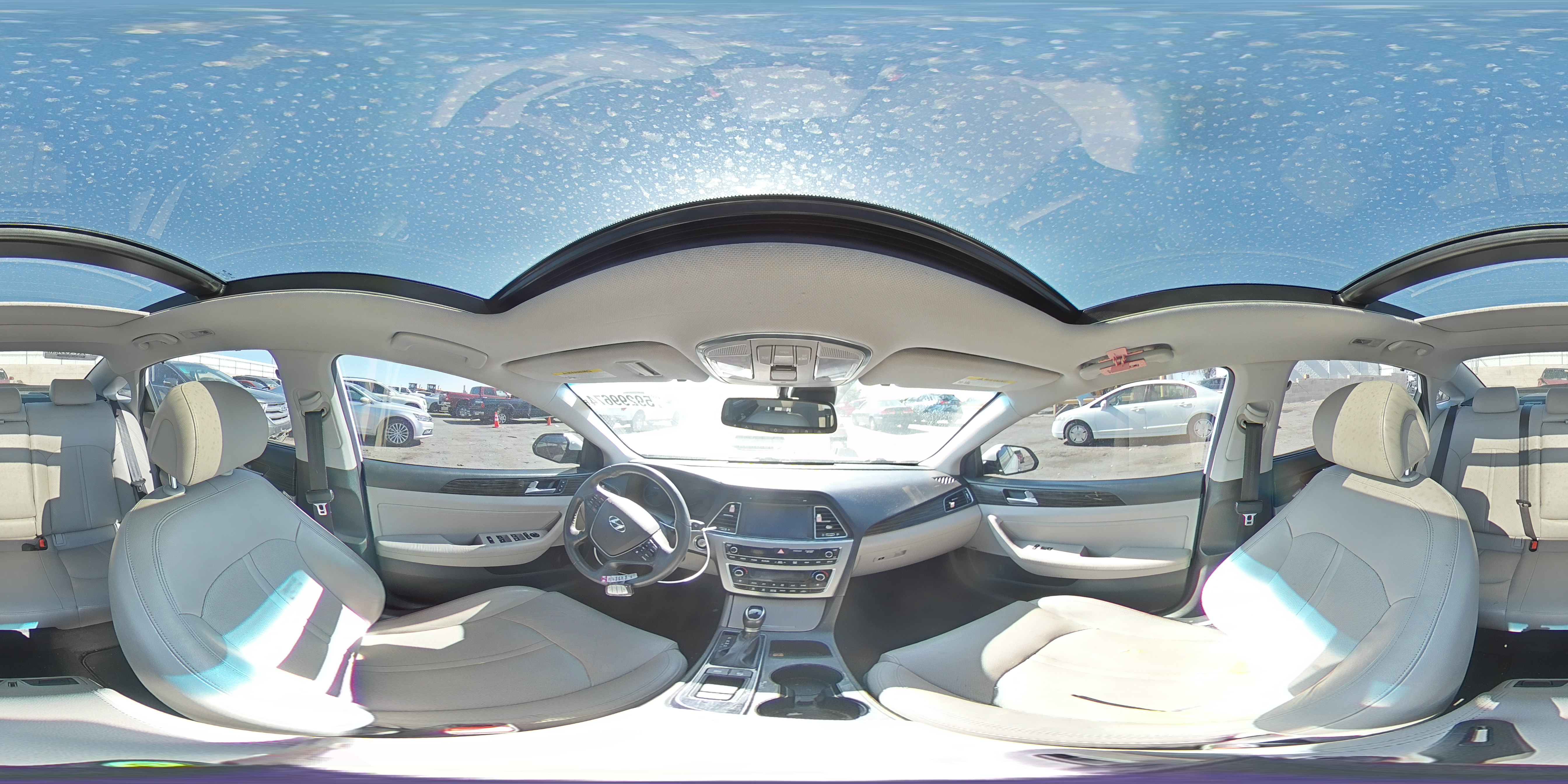 2017 Hyundai Sonata Hybrid VIN: KMHE34L38HA075640 Lot: 59299674