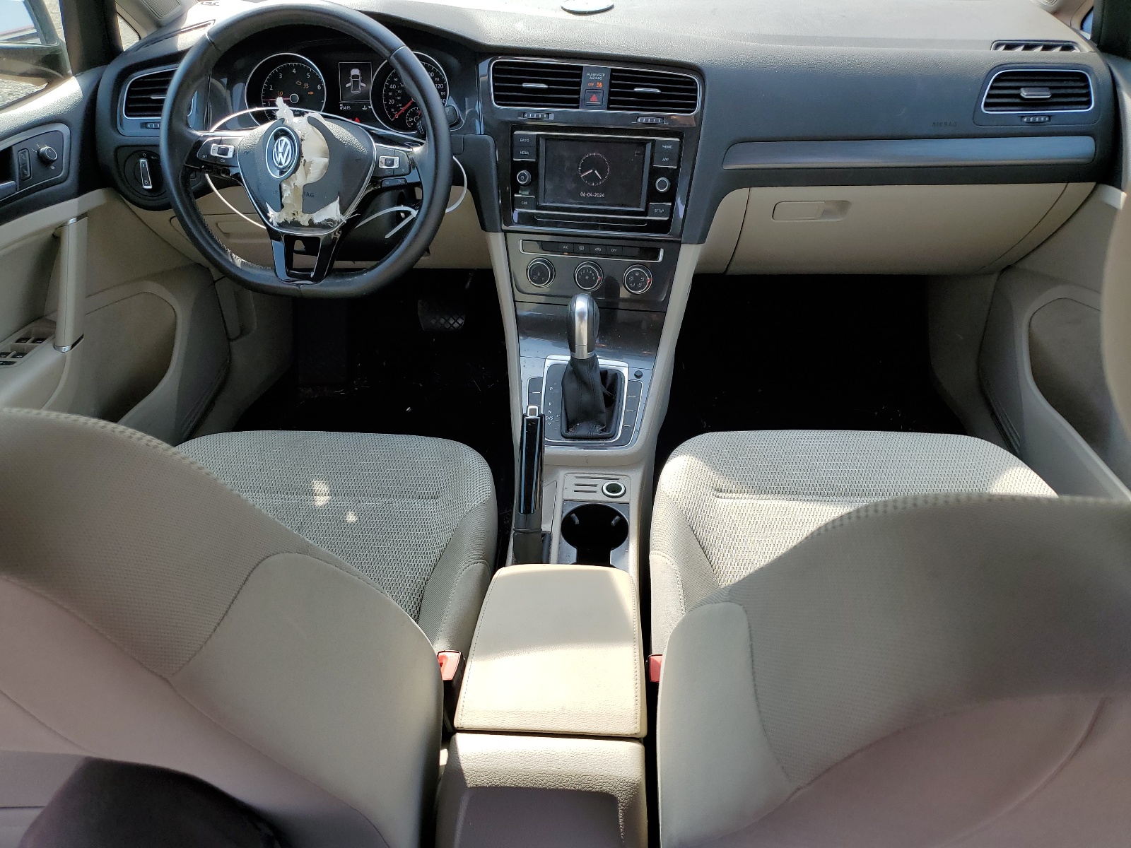 3VWG17AU9JM255313 2018 Volkswagen Golf S