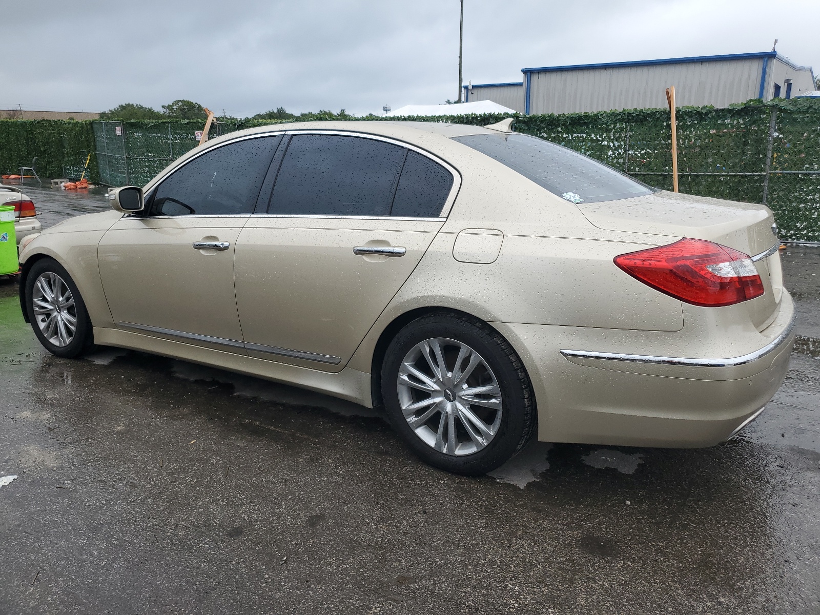 KMHGC4DF0CU204303 2012 Hyundai Genesis 4.6L