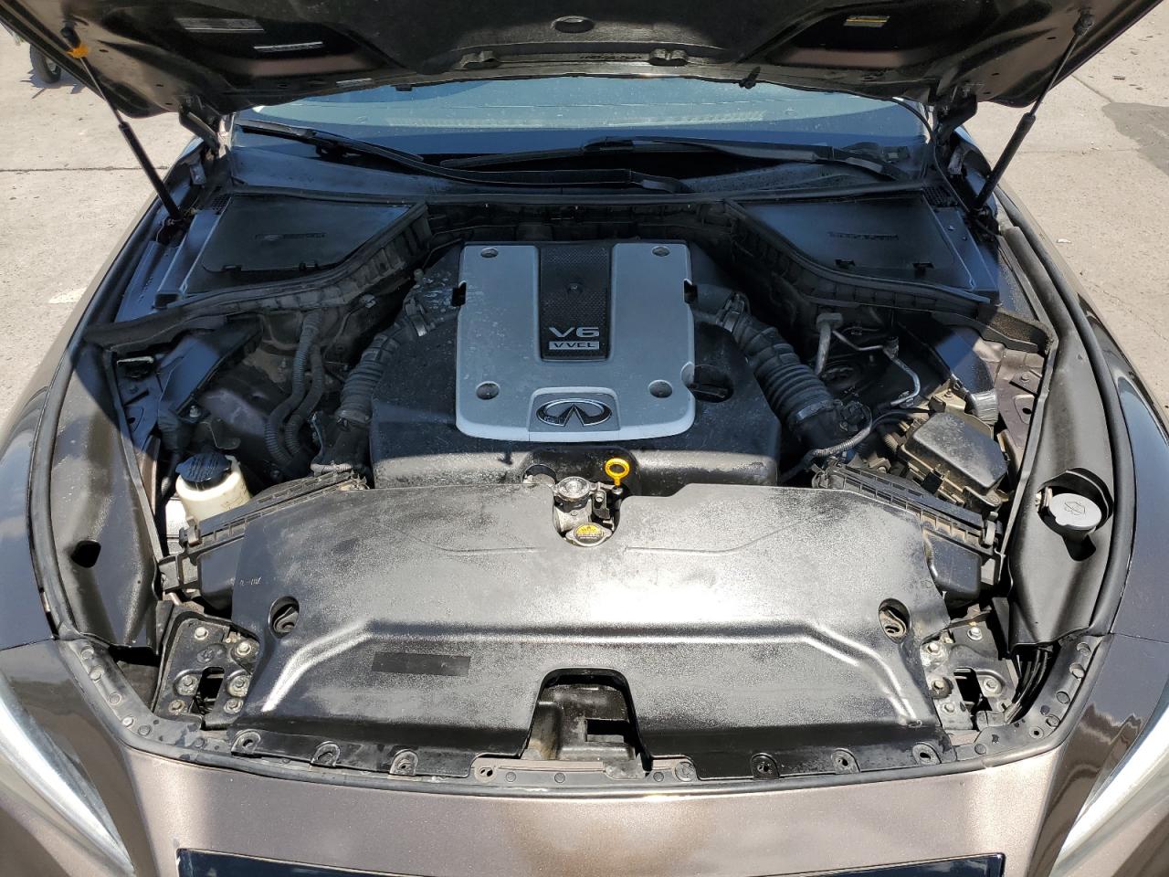 2014 Infiniti Q50 - Image 11