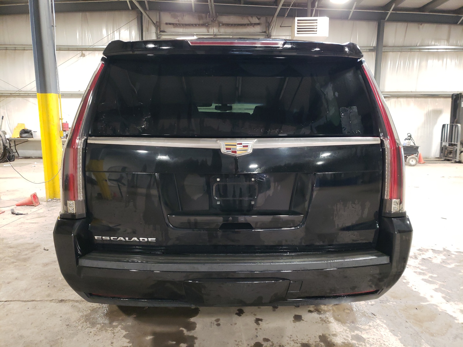 1GYS3GKJ8HR385260 2017 Cadillac Escalade Esv