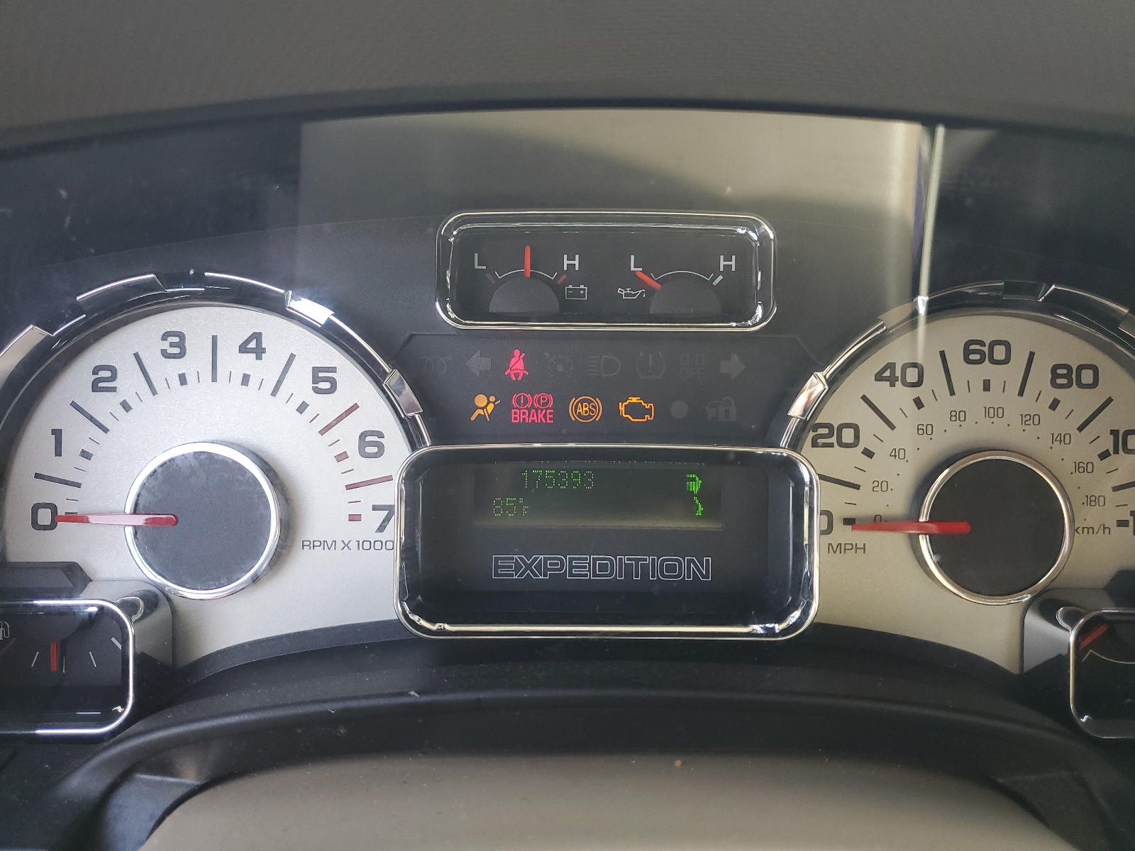 1FMFU15597LA90052 2007 Ford Expedition Xlt