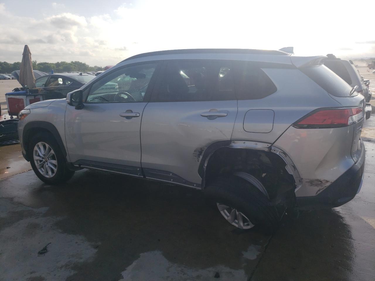 2022 Toyota Corolla Cross Le VIN: 7MUCAABG4NV024998 Lot: 59322984