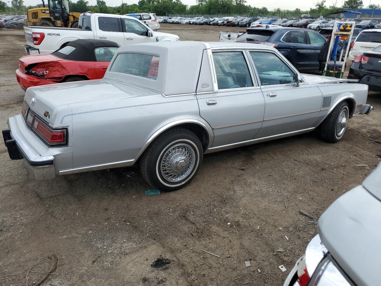 1C3BF66P8HW132502 1987 Chrysler Fifth Avenue