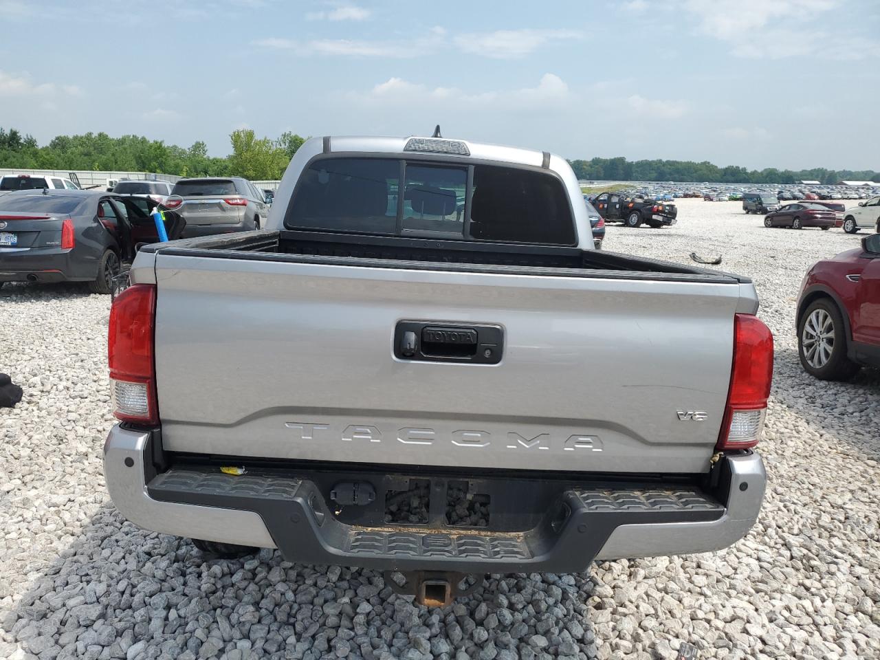 5TFCZ5AN7GX001349 TOYOTA TACOMA 2016