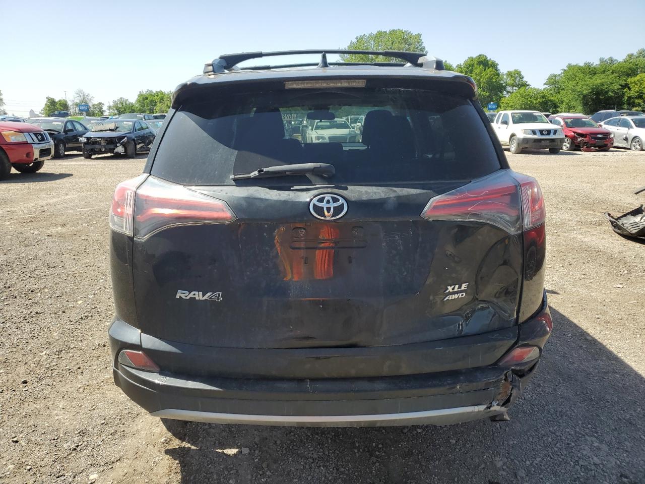 2017 Toyota Rav4 Xle VIN: 2T3RFREV8HW600223 Lot: 57255814