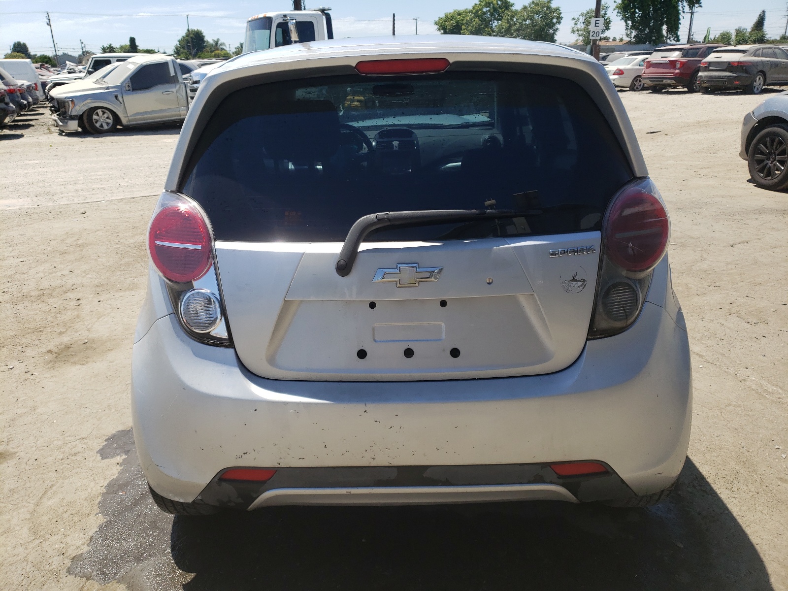 KL8CD6S96EC407903 2014 Chevrolet Spark 1Lt