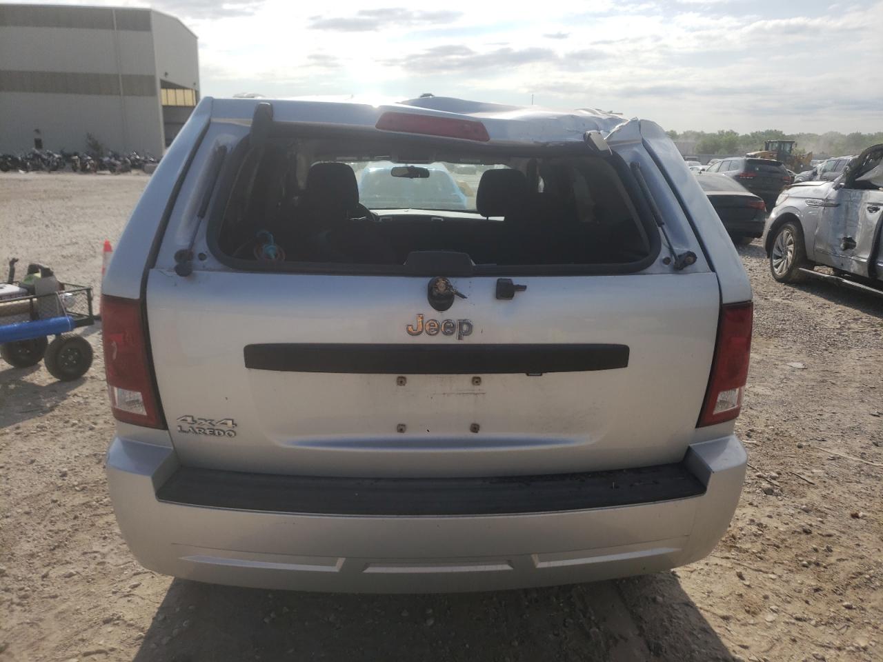 2008 Jeep Grand Cherokee Laredo VIN: 1J8GR48K58C136757 Lot: 58914634