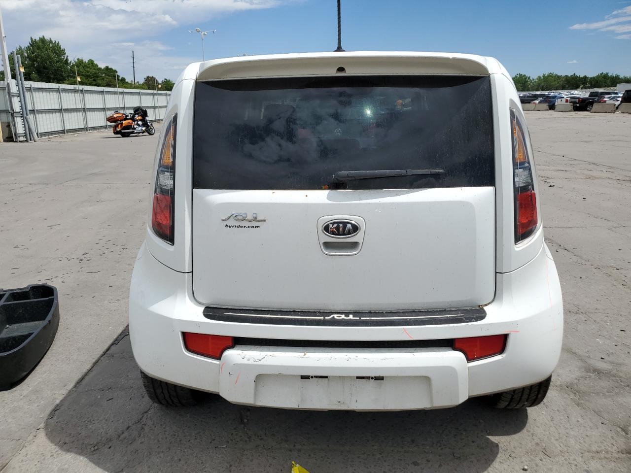 2011 Kia Soul + VIN: KNDJT2A23B7263441 Lot: 59106514