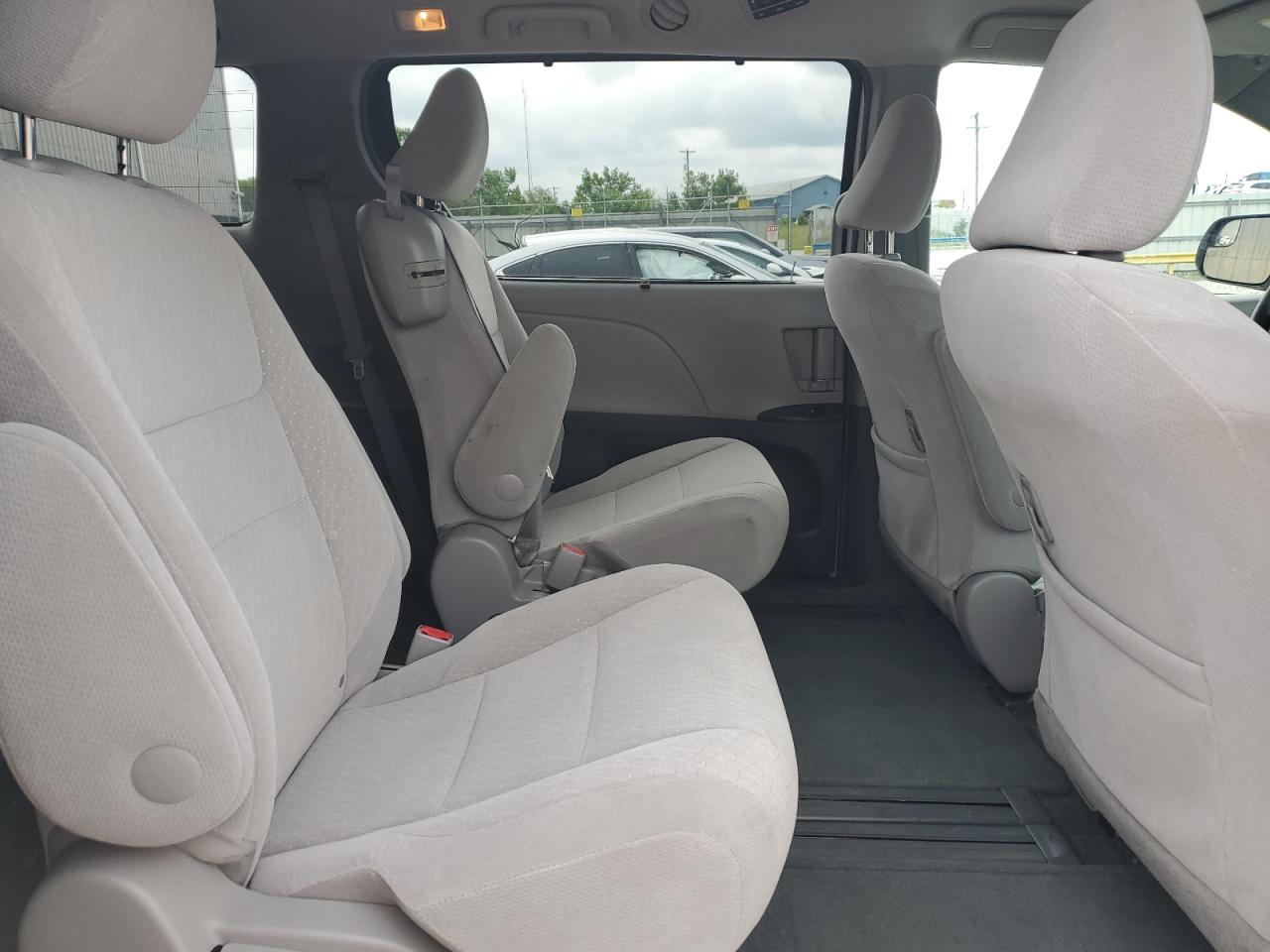5TDKZ3DC2HS830945 2017 Toyota Sienna Le 5TDKZ3DC2HS830945 2017 Toyota Sienna Le