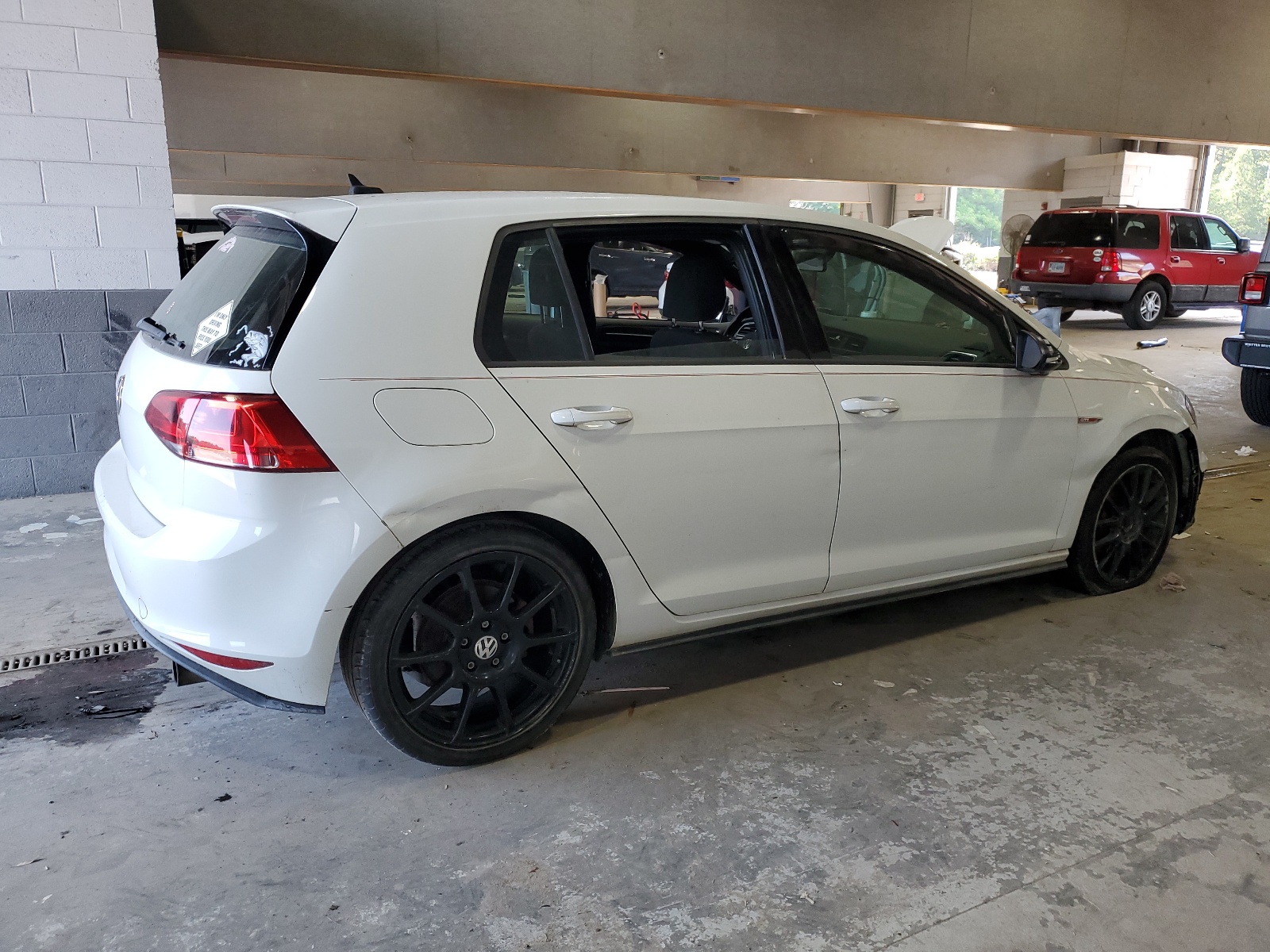 2017 Volkswagen Gti S vin: 3VW5T7AU8HM028920