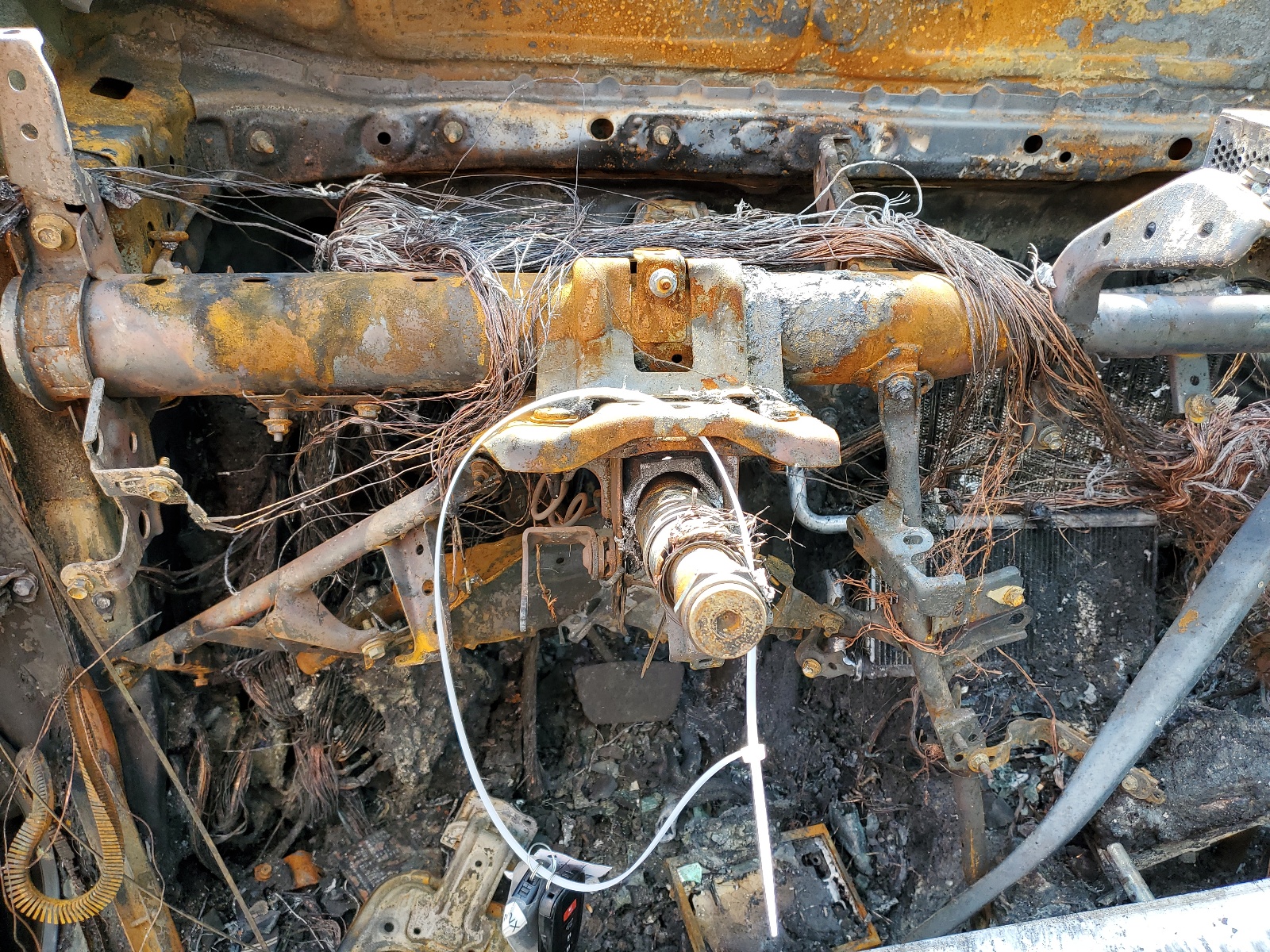 5TDGZRBH5NS590082 2022 Toyota Highlander Xle