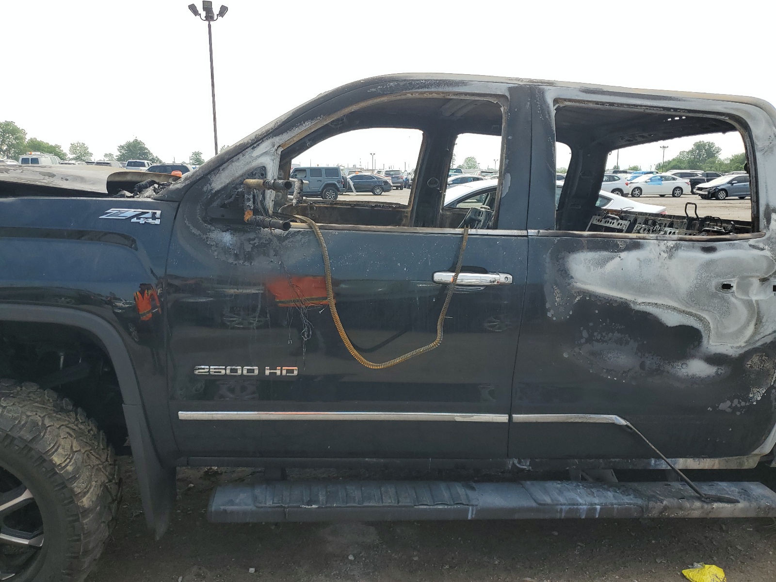 1GT12ZE80FF172827 2015 GMC Sierra K2500 Slt