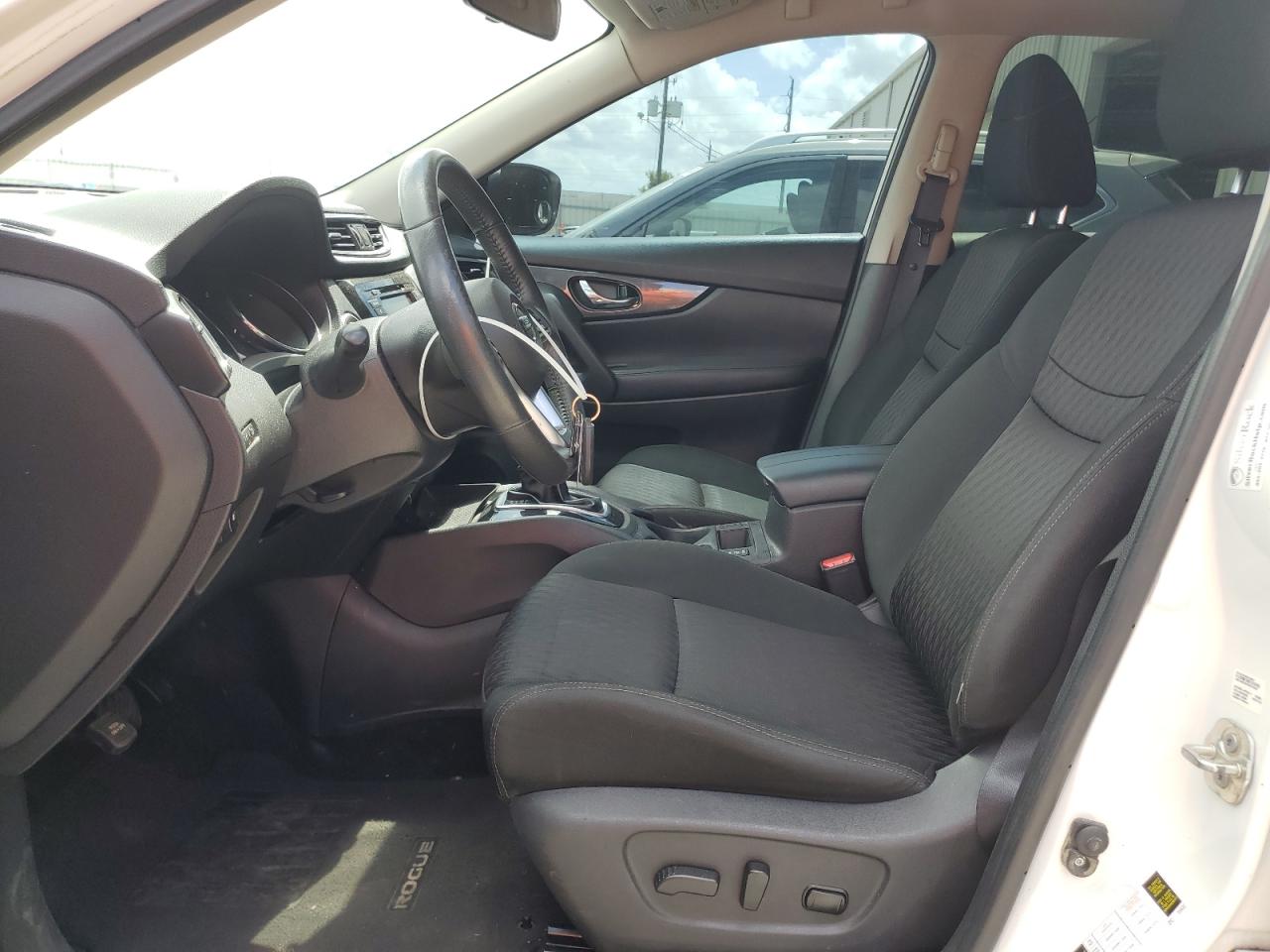 KNMAT2MV2JP532954 NISSAN ROGUE 2018