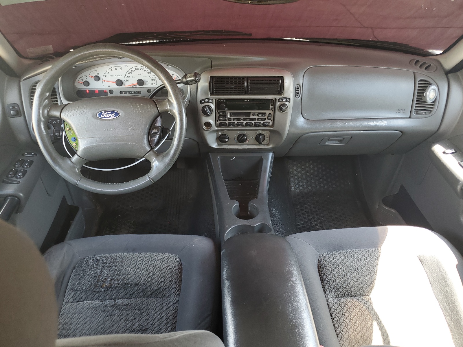 1FMZU77K44UB21541 2004 Ford Explorer Sport Trac