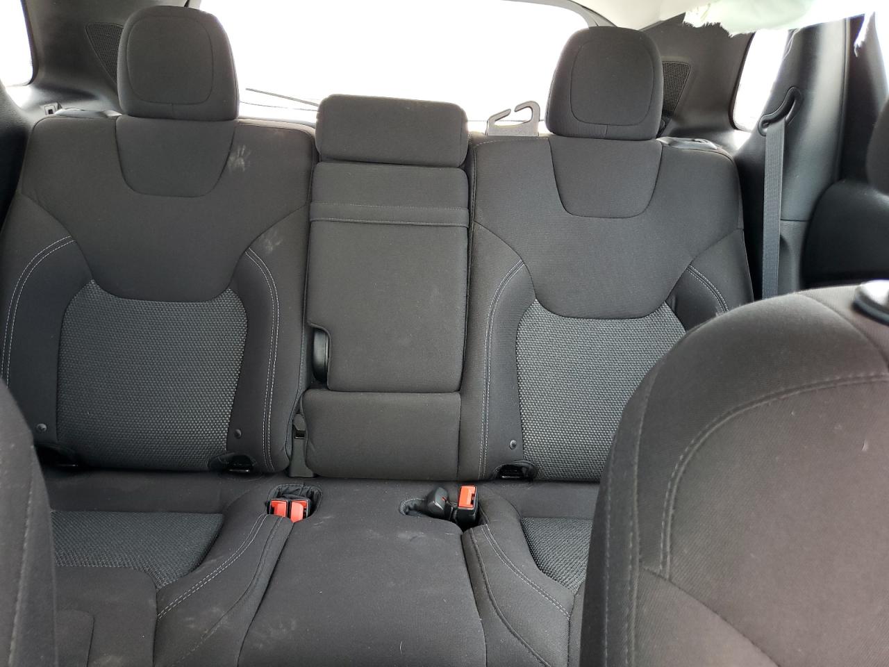 2019 Jeep Cherokee Latitude VIN: 1C4PJLCB3KD308057 Lot: 57455414