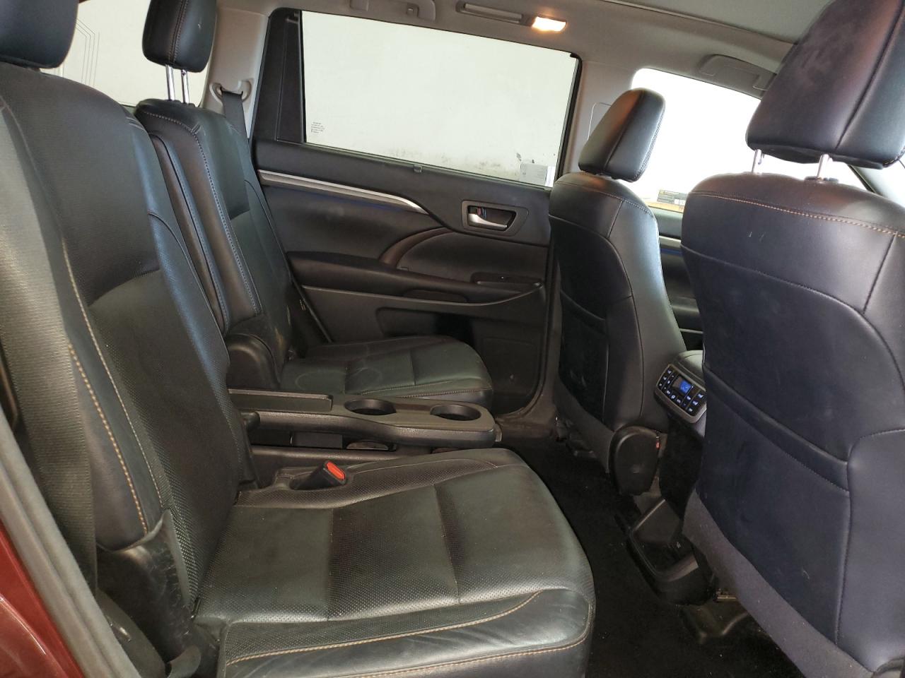 2017 Toyota Highlander Hybrid Limited VIN: 5TDDGRFH8HS028359 Lot: 60333844