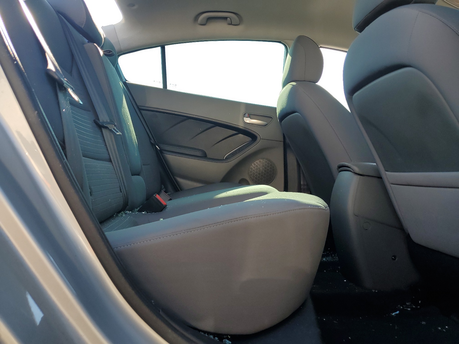 3KPFL4A75JE205360 2018 Kia Forte Lx