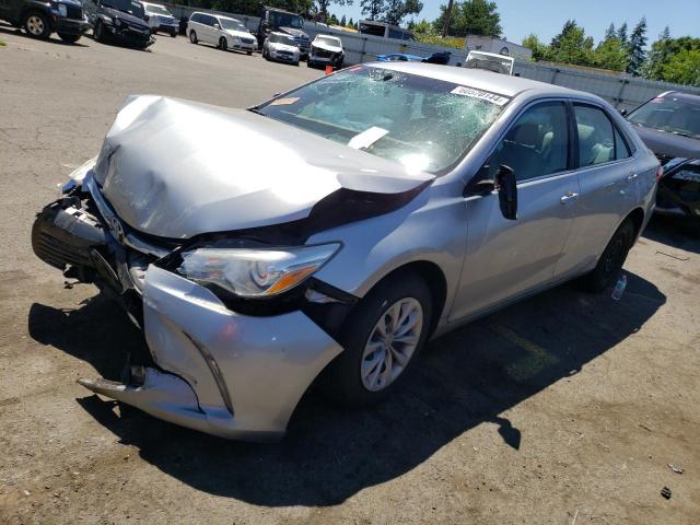 2015 Toyota Camry Le на продаже в Woodburn, OR - Front End