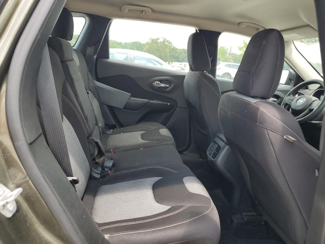 2015 Jeep Cherokee Sport VIN: 1C4PJLAB7FW731706 Lot: 57393204