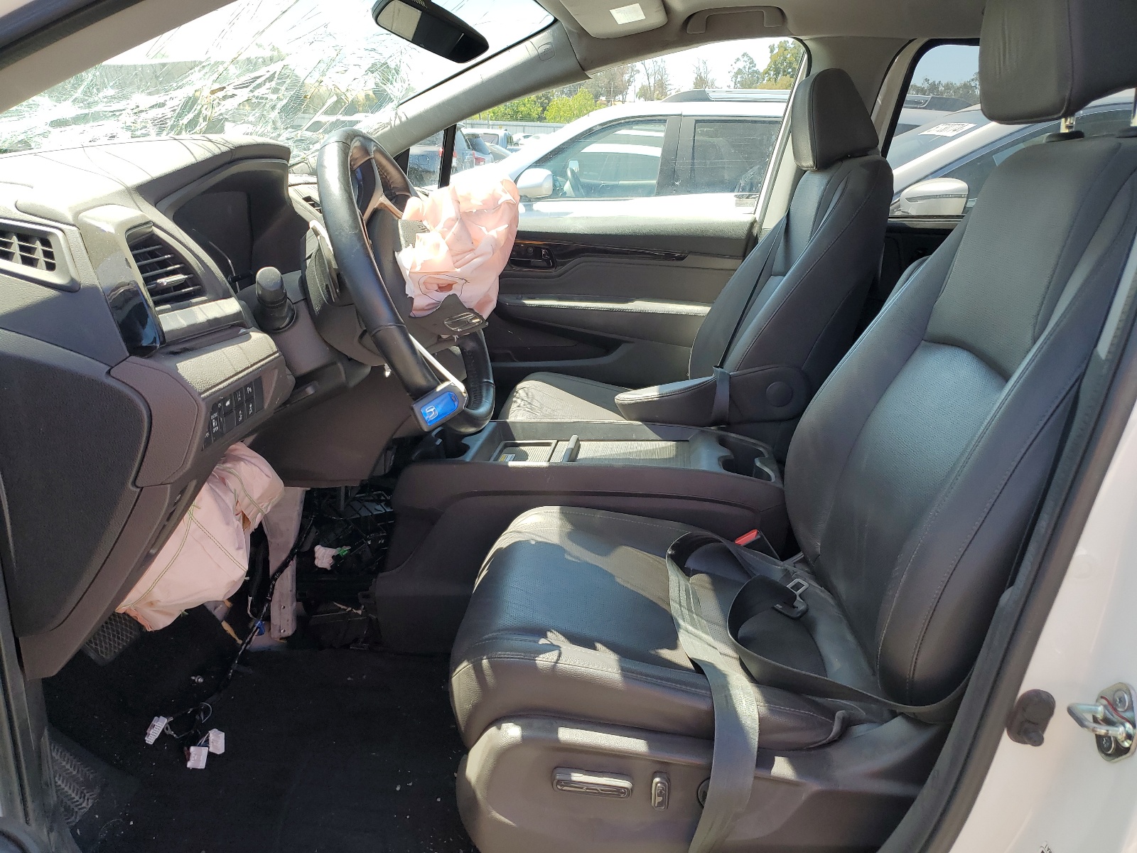 5FNRL6H92KB032070 2019 Honda Odyssey Elite