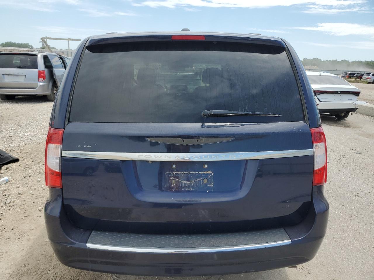 2C4RC1BG3CR221066 2012 Chrysler Town & Country Touring