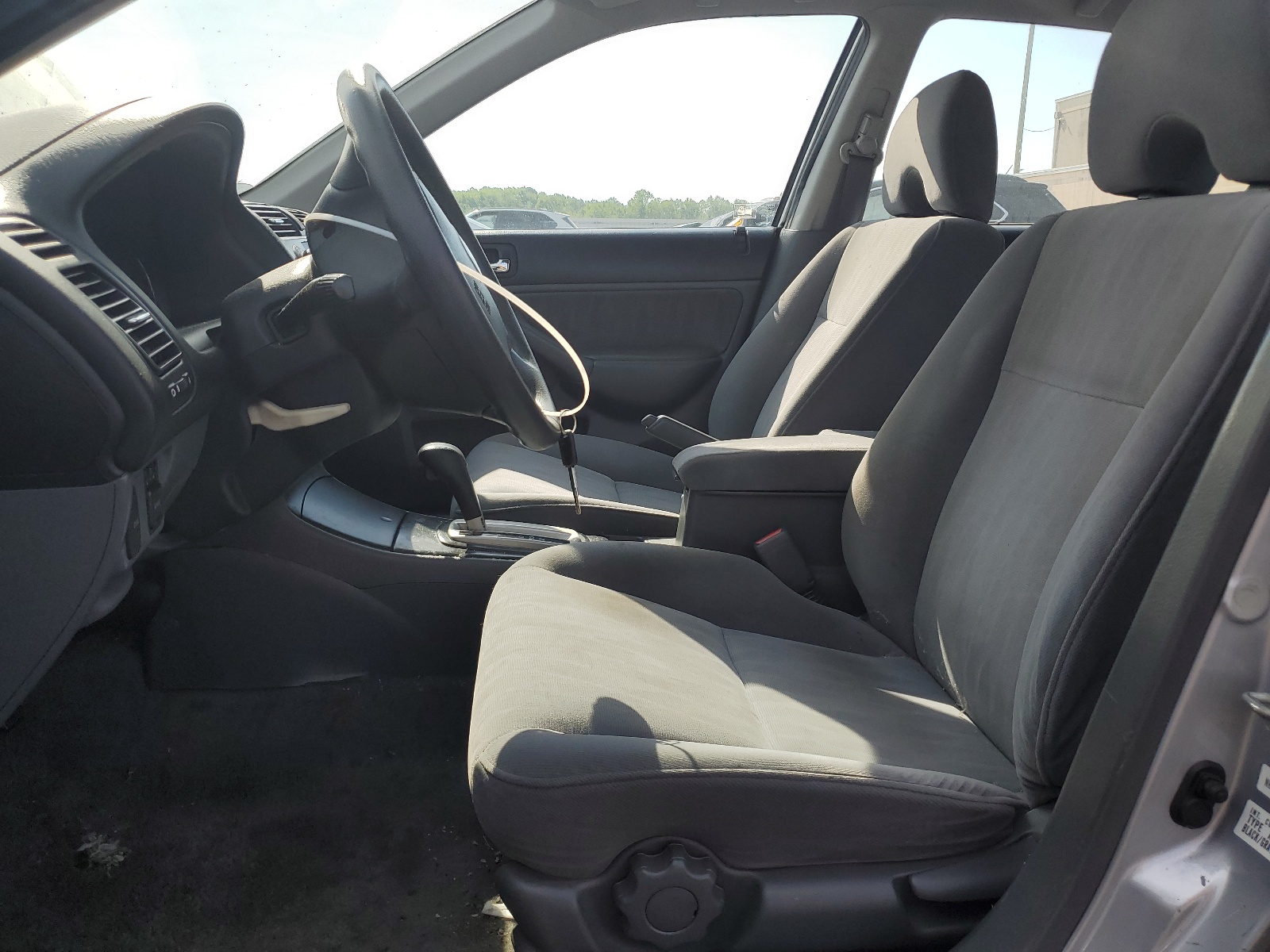 2HGES16583H552646 2003 Honda Civic Lx