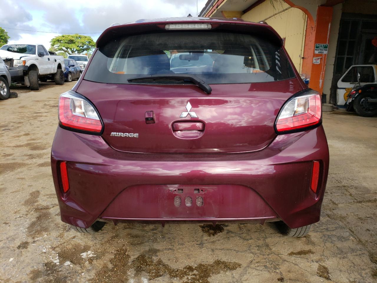 2022 Mitsubishi Mirage Es vin: ML32AUHJ6NH002101