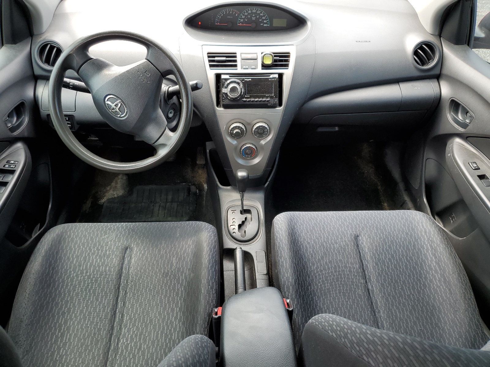 JTDBT923491328136 2009 Toyota Yaris