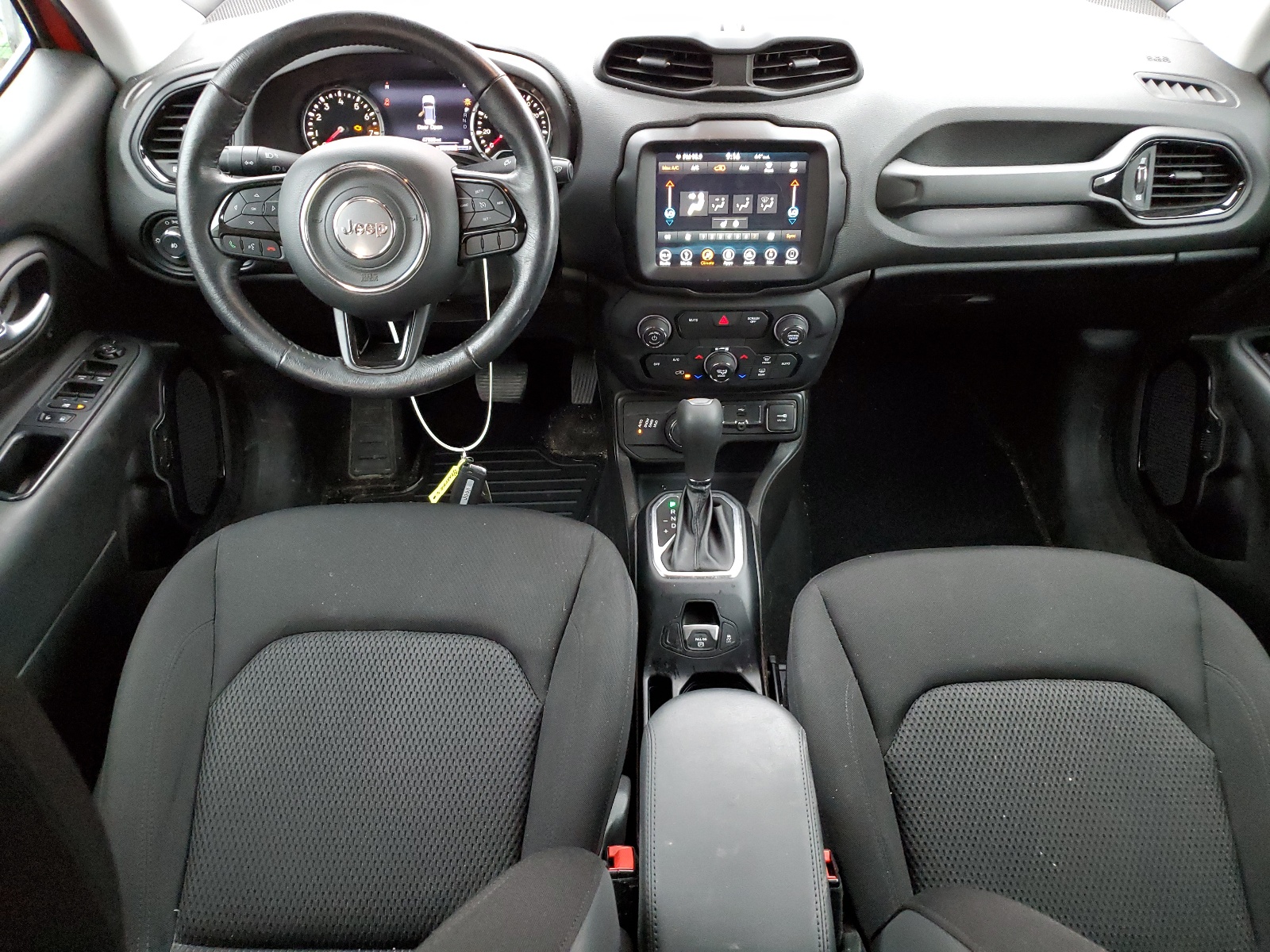 ZACCJBBB8JPG78379 2018 Jeep Renegade Latitude