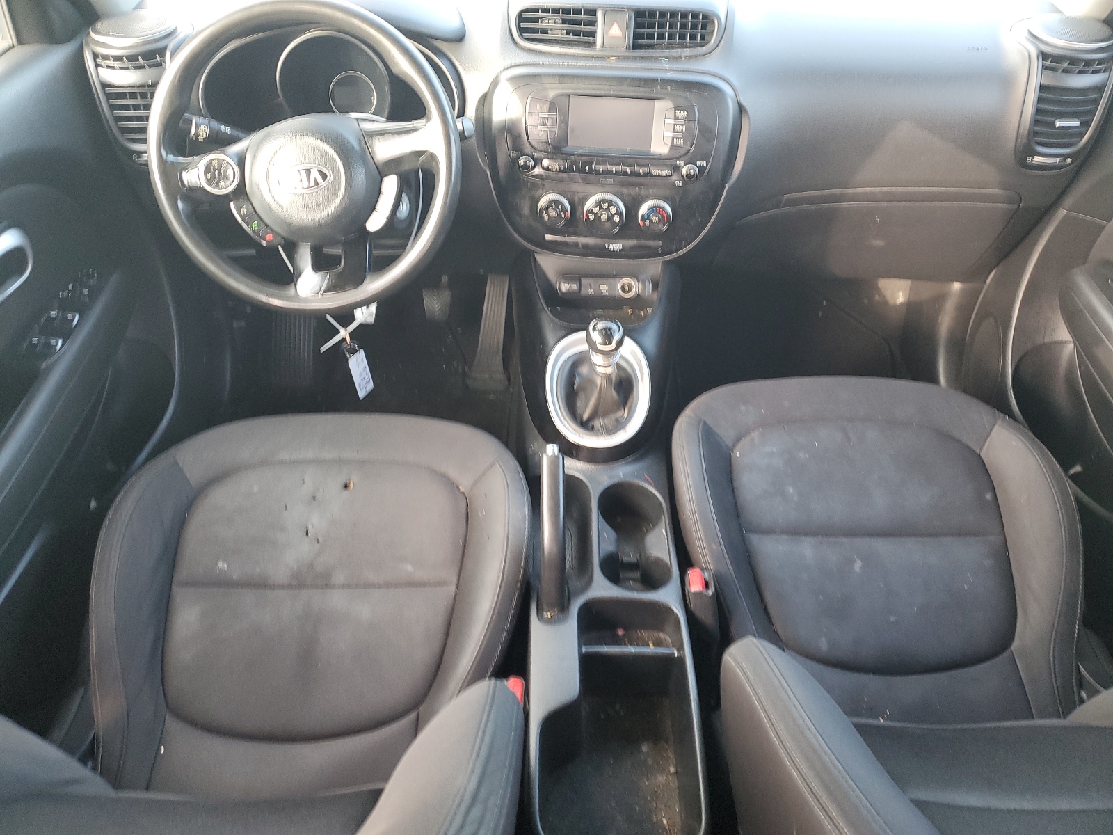 KNDJN2A20H7486670 2017 Kia Soul