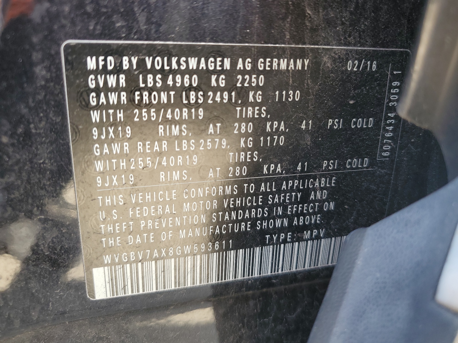 WVGBV7AX8GW593611 2016 Volkswagen Tiguan S