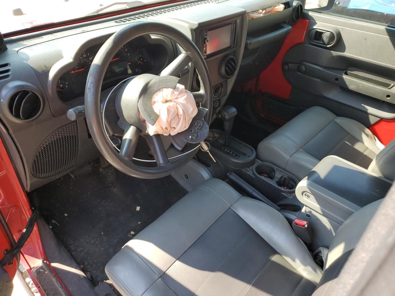 2008 Jeep Wrangler X VIN: 1J4FA24188L587350 Lot: 59619264