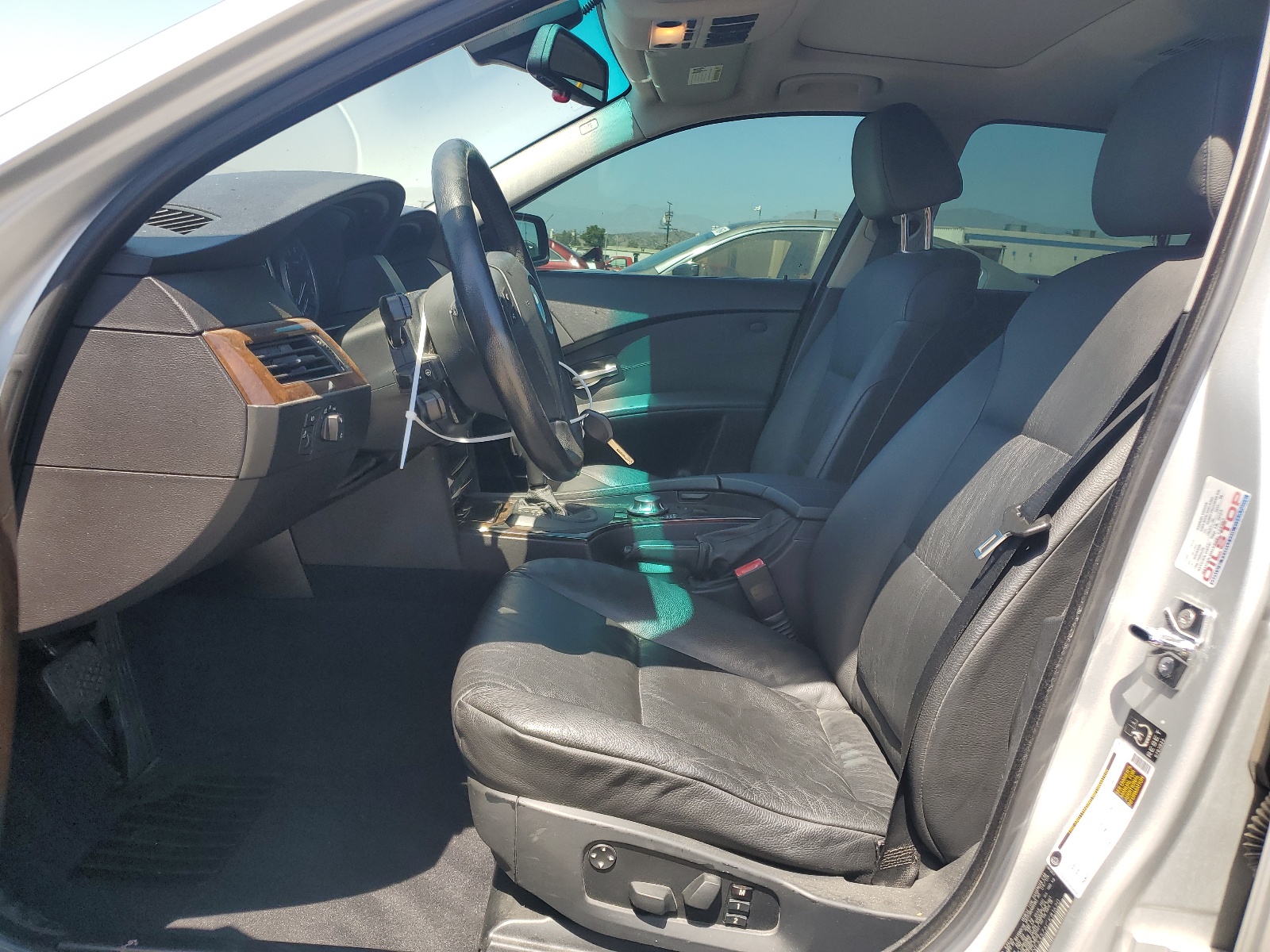 WBANE53576CK81620 2006 BMW 525 I