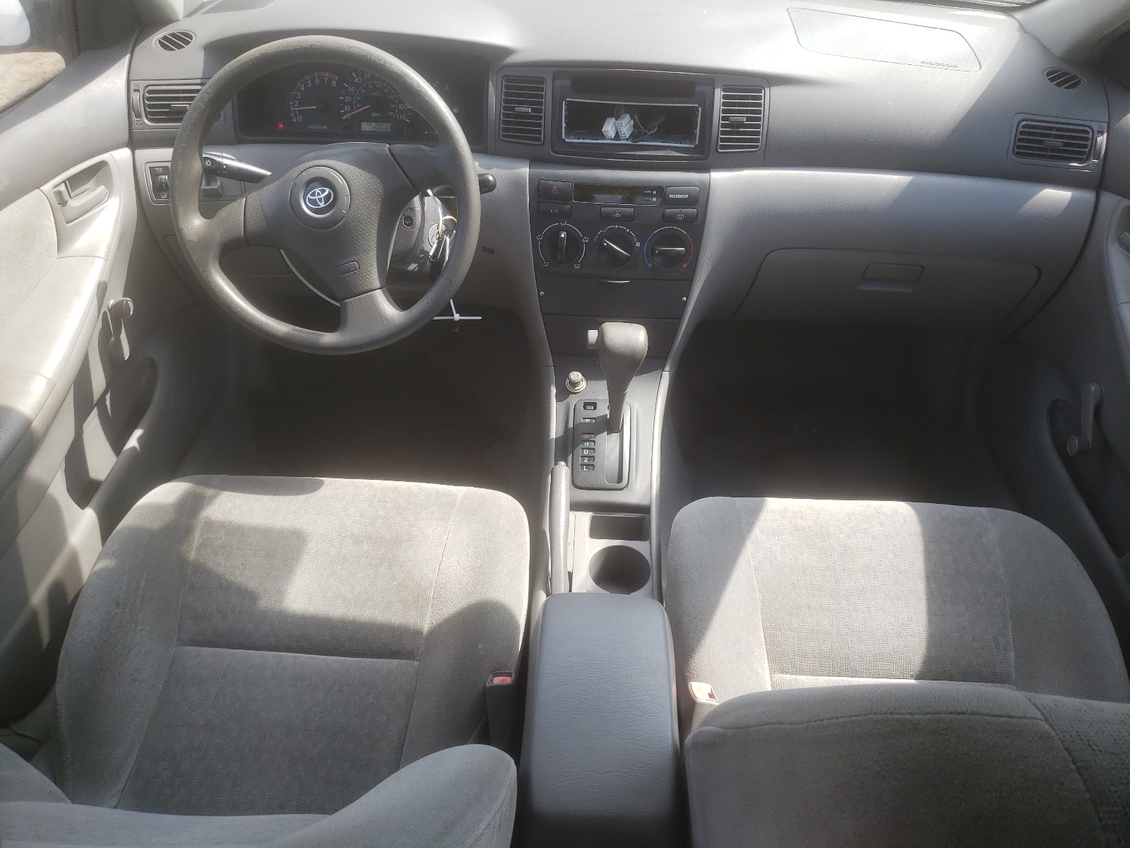 2T1BR32E23C038736 2003 Toyota Corolla Ce