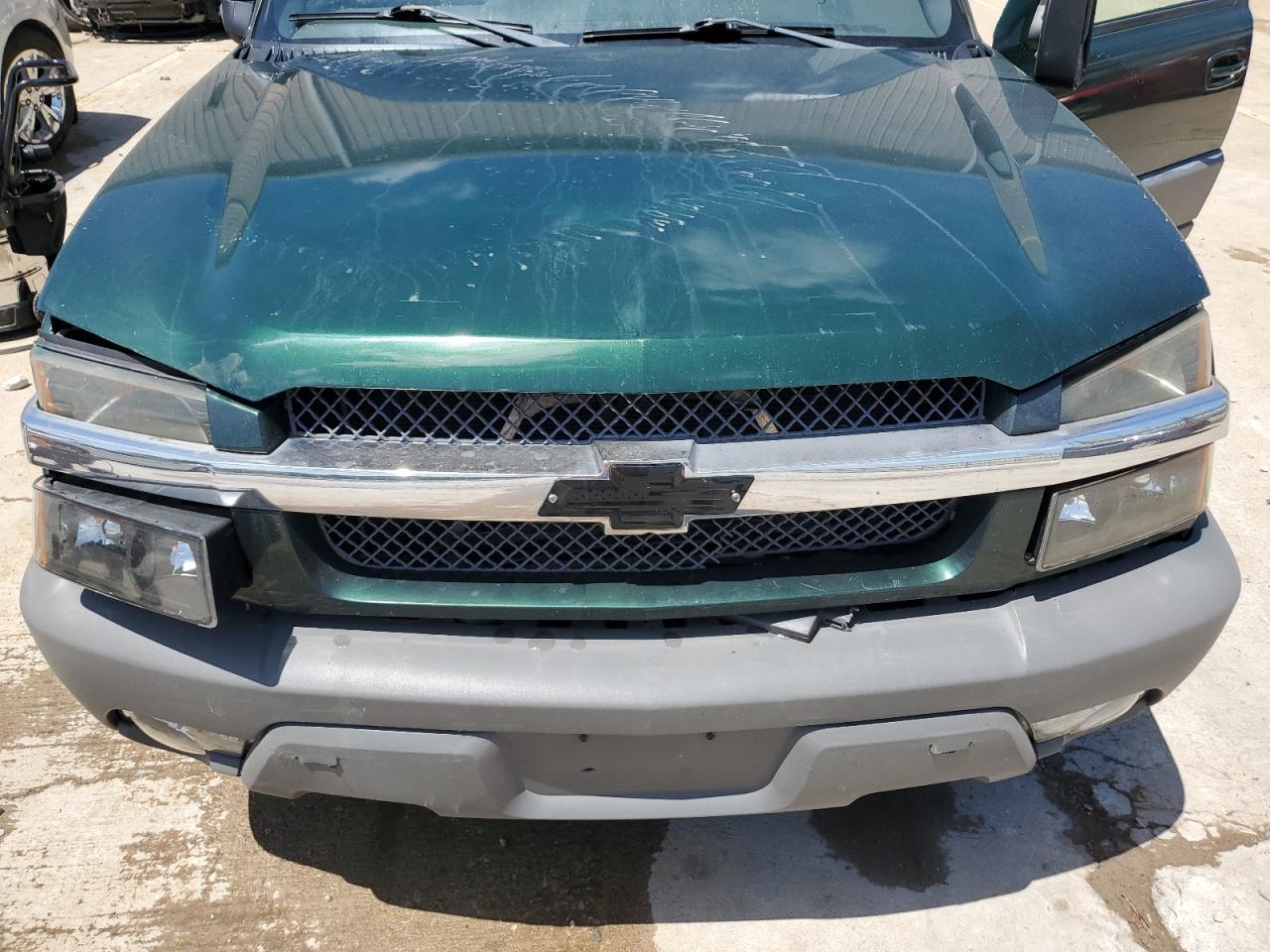 2002 Chevrolet Avalanche K1500 VIN: 3GNEK13T22G298908 Lot: 58686194