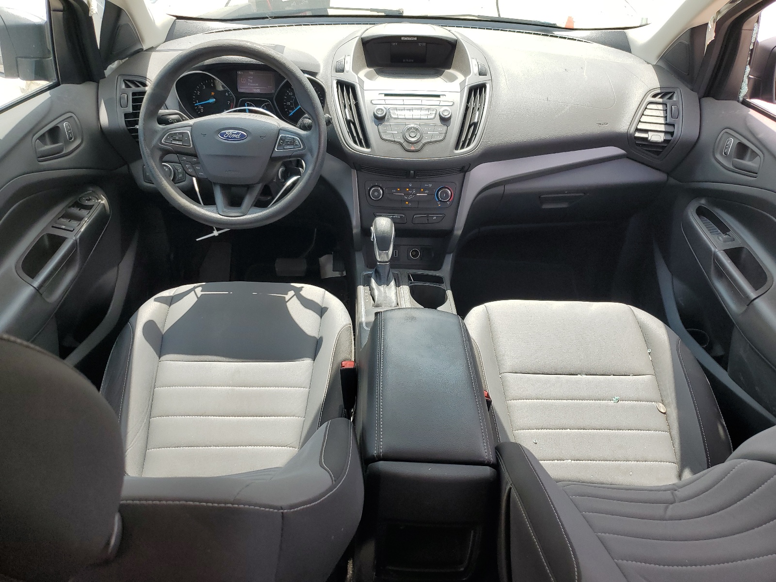 1FMCU0F74HUB95915 2017 Ford Escape S