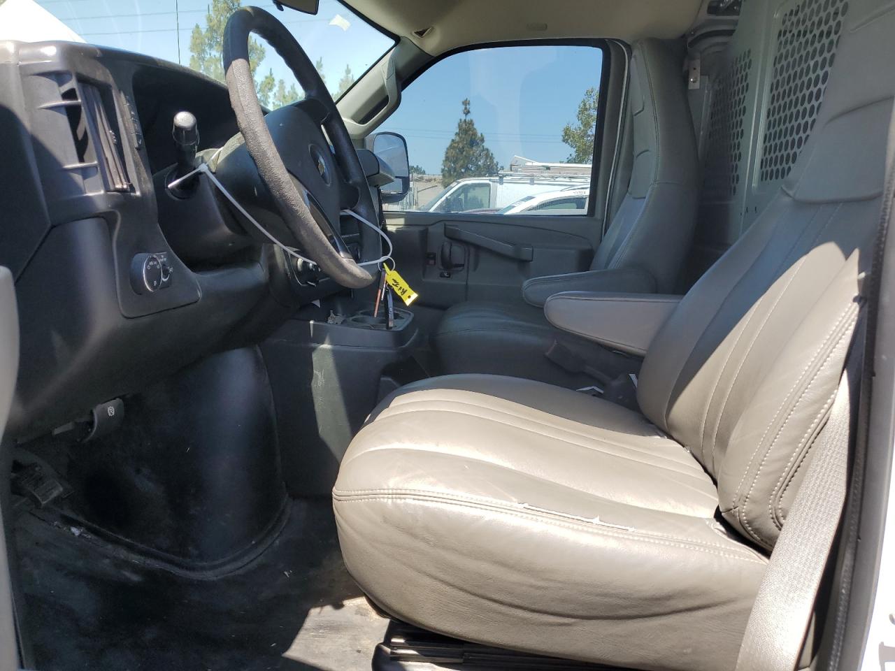 2016 Chevrolet Express G2500 VIN: 1GCWGAFFXG1172693 Lot: 58818974