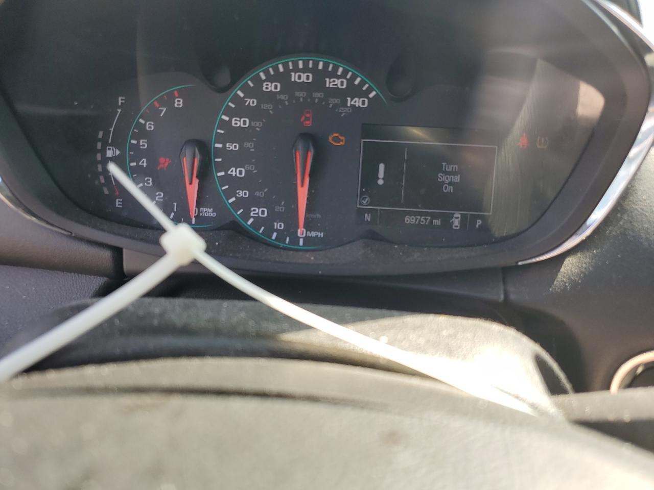KL7CJPSB9KB750812 CHEVROLET TRAX 2019